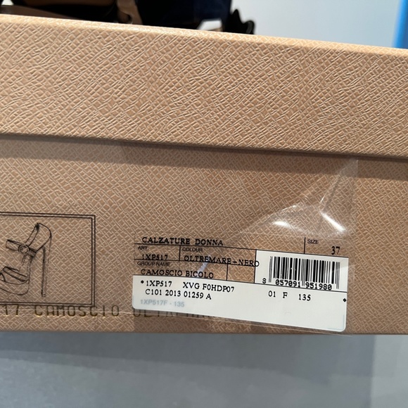 Prada Calzature Donna Suede Pumps Black/Navy NEW Size 37 - Picture 4 of 6